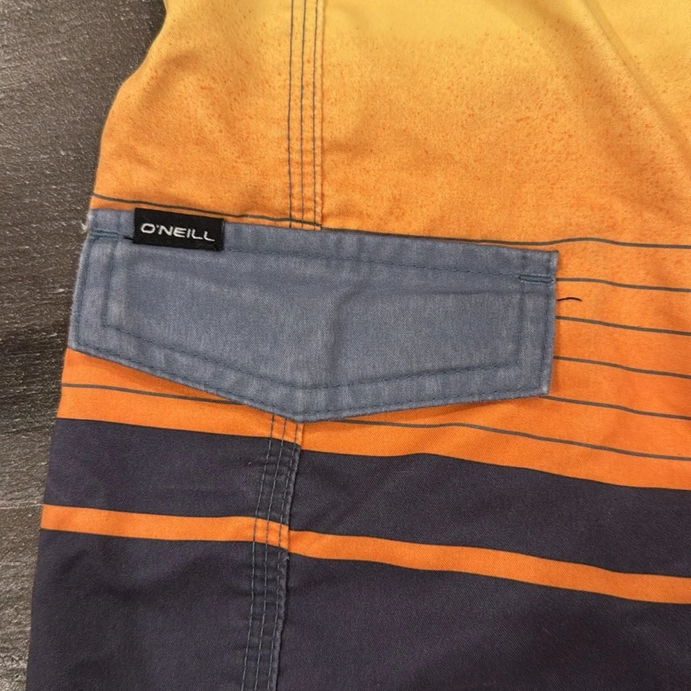 O'Neill Orange Gray Board Shorts Boys Swim Trunks Gradient Design Sz 26 M 10/12